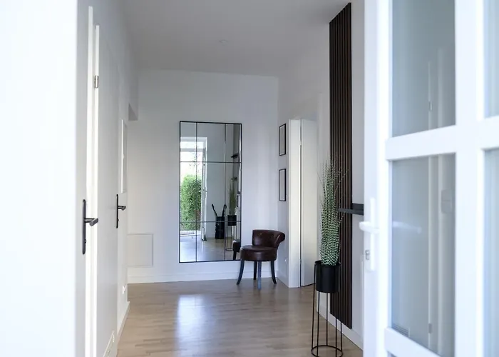 Experience Apartment *